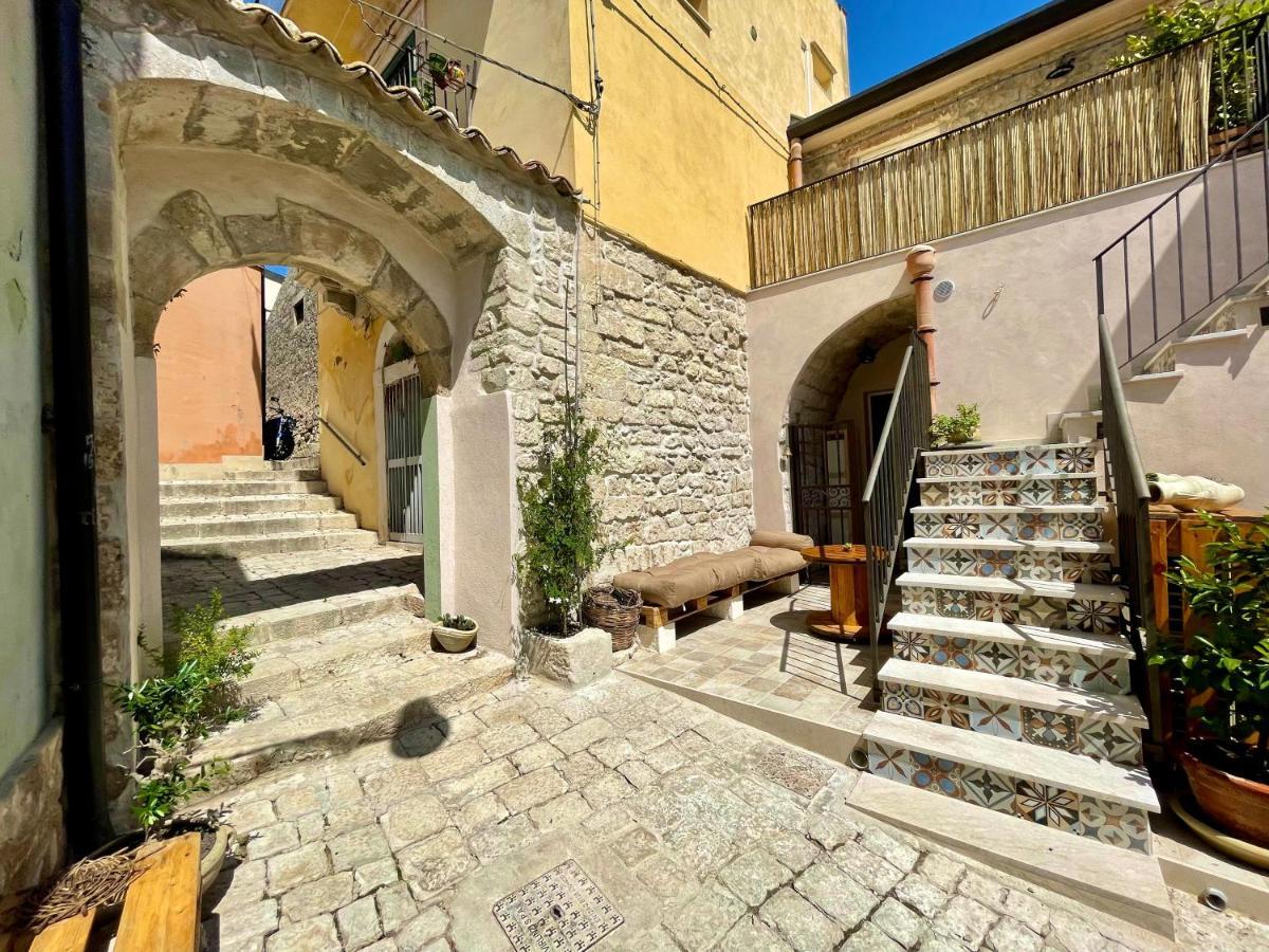 Bed and Breakfast Cuturissi Hospitality & Wellnees Ragusa Exterior foto